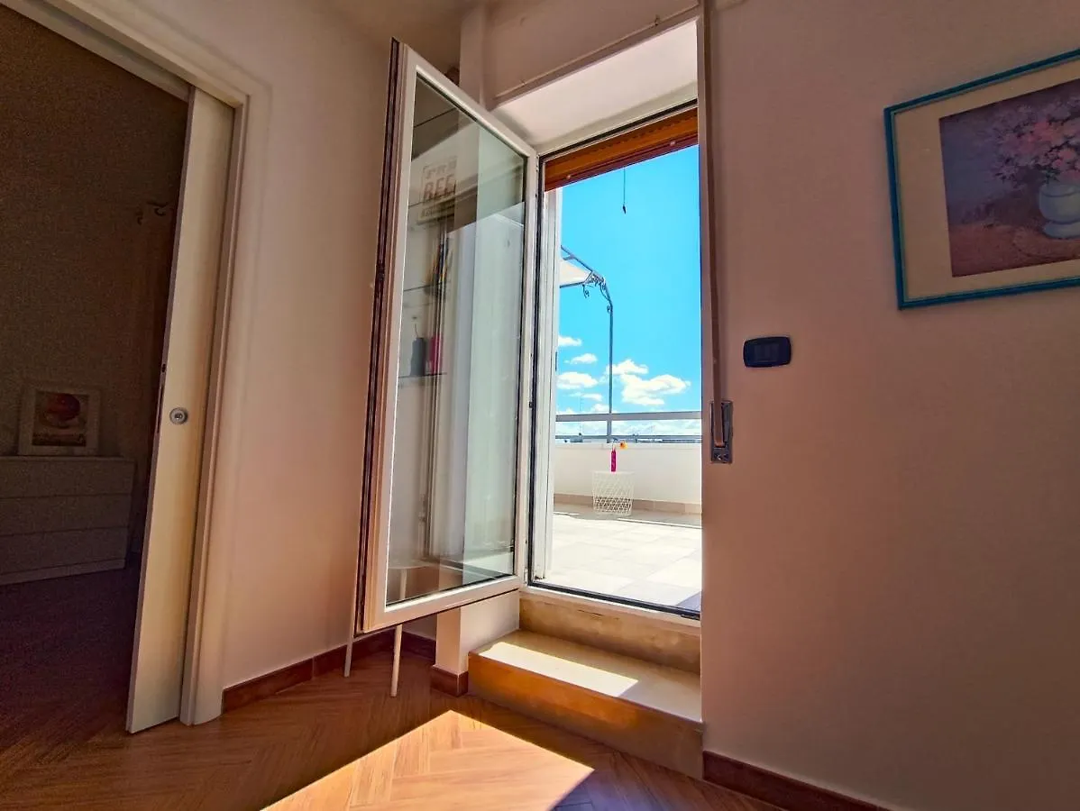 Good Vibes Apartment Bari 0*,