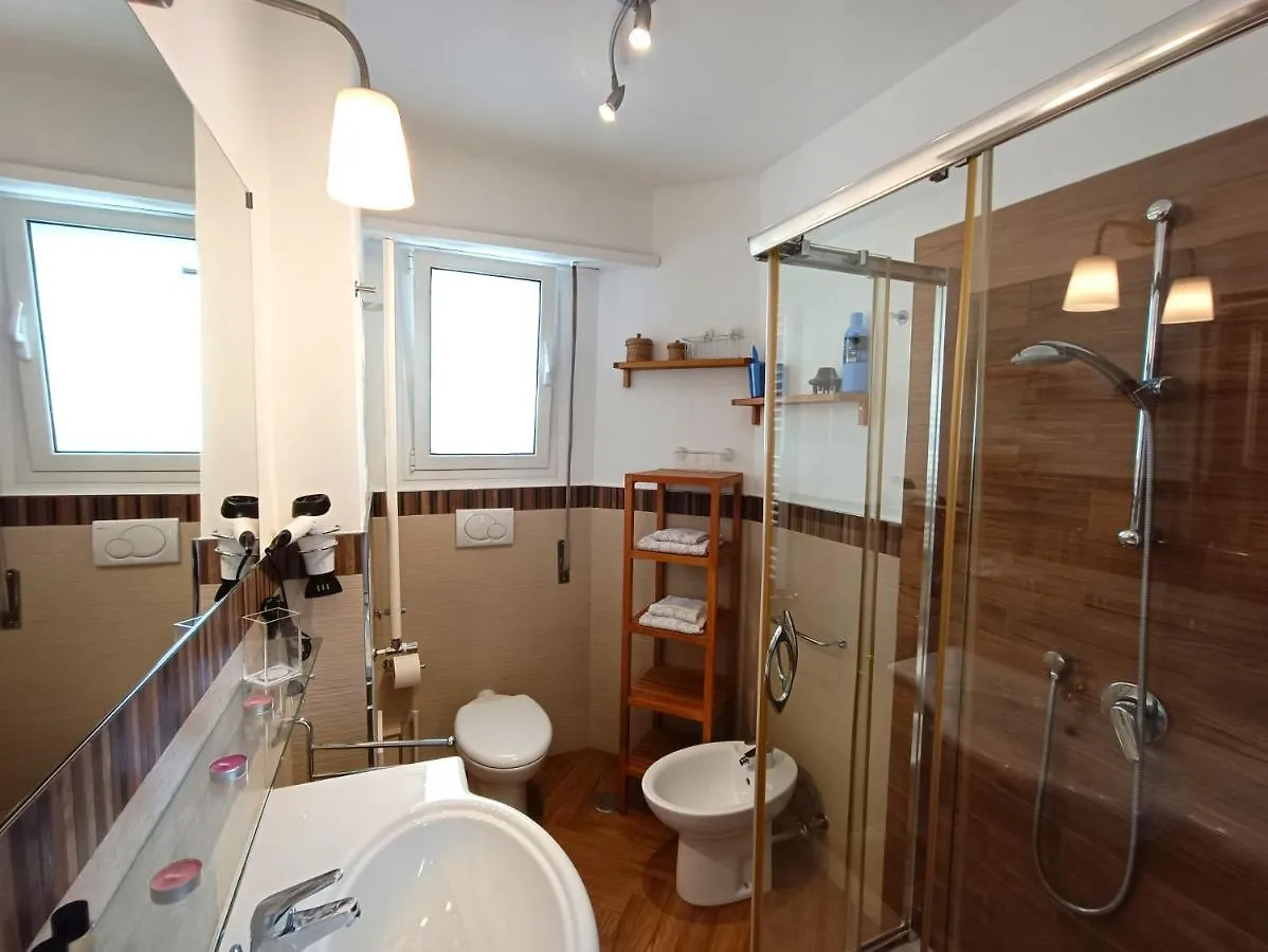 Good Vibes Apartment Bari Italien